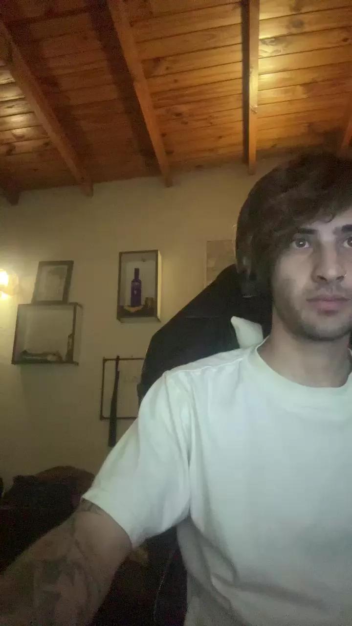 Tlfenix on Cam4 