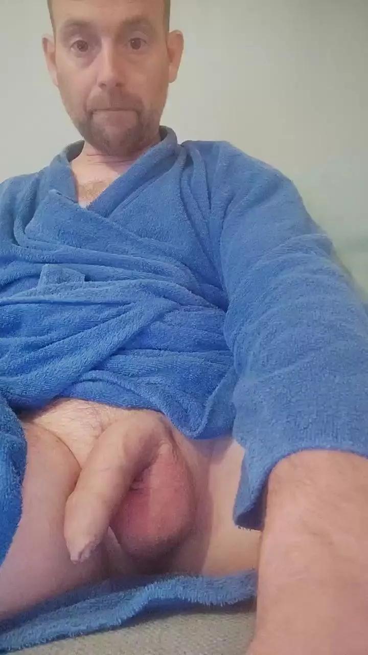 tom6966 on Cam4 