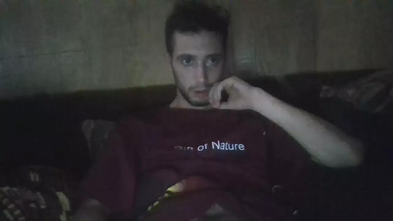 TomBigTula on Cam4 