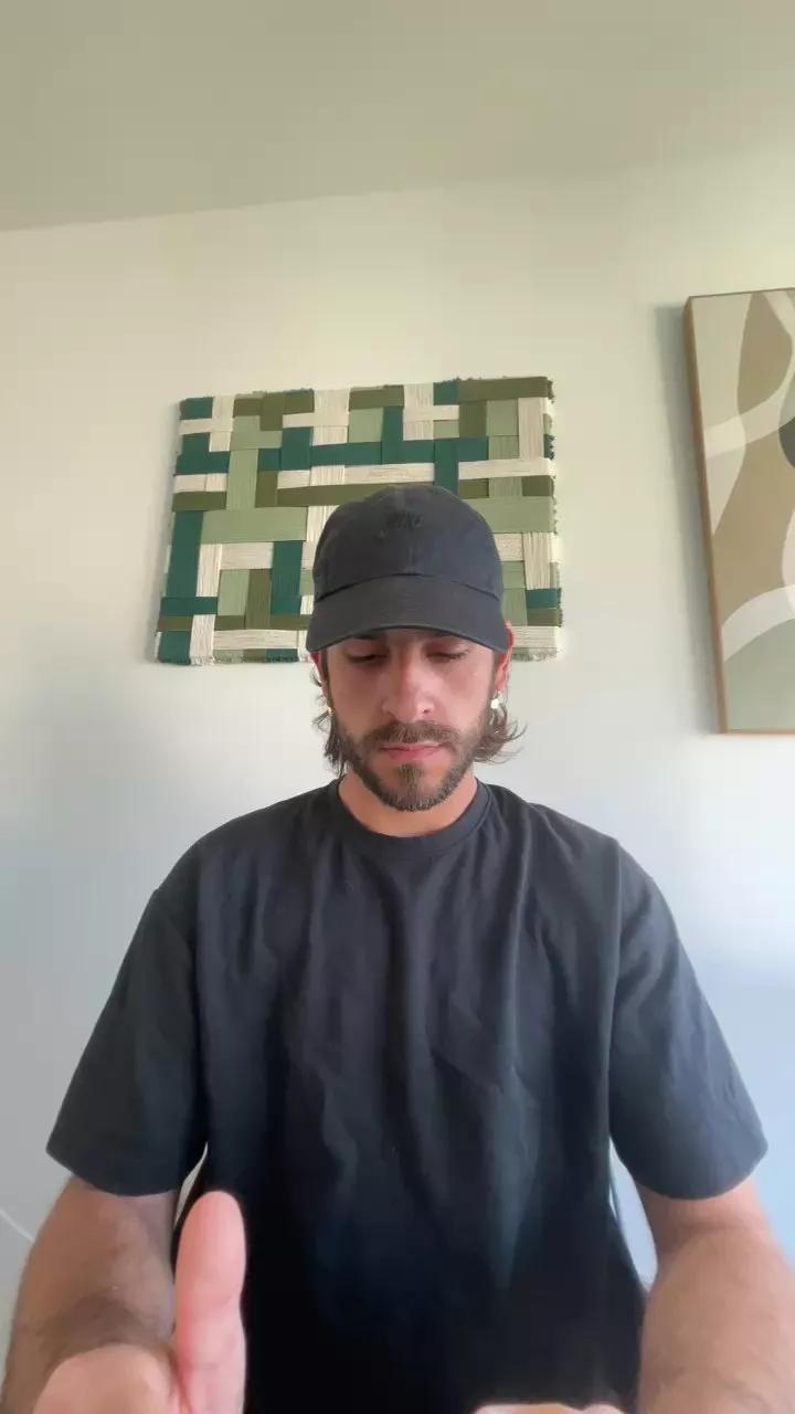 TonyH19 on Cam4 