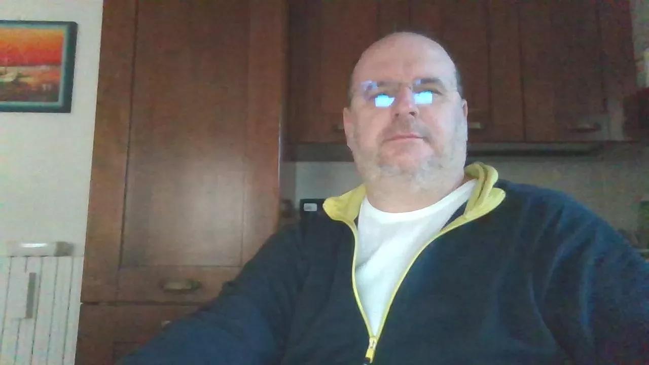 toronero999 on Cam4 