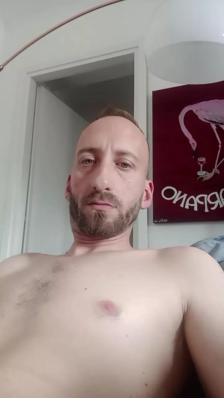 Offline trenitalia1 on Cam4