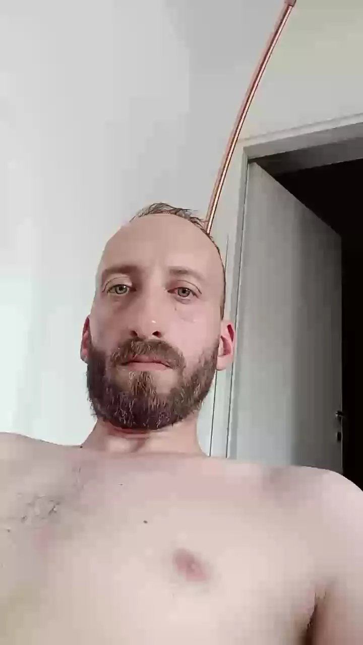 Offline trenitalia1 on Cam4