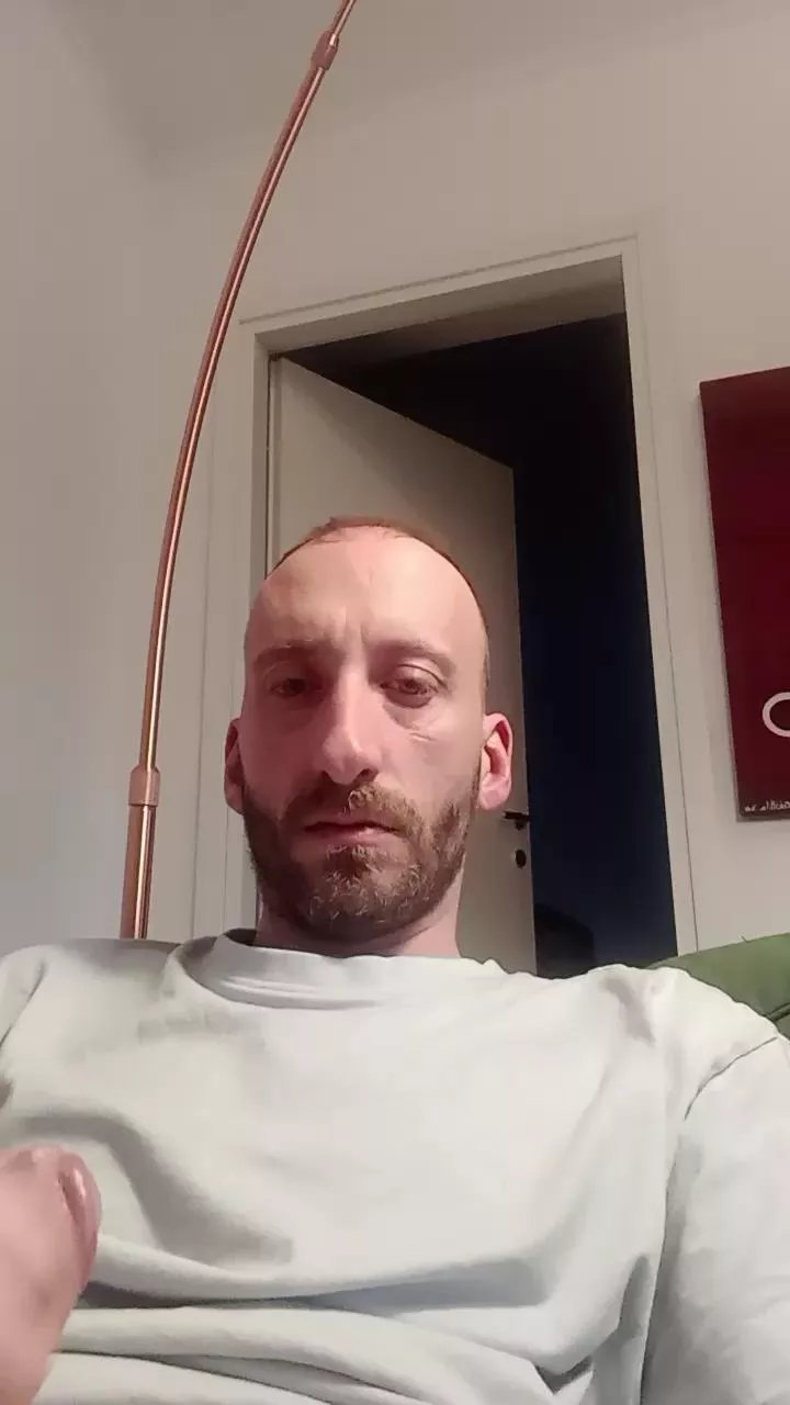 Offline trenitalia1 on Cam4