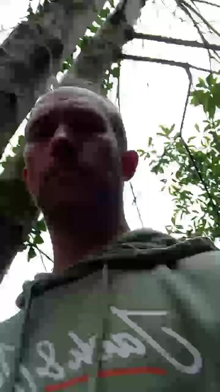 Trolls37 on Cam4 