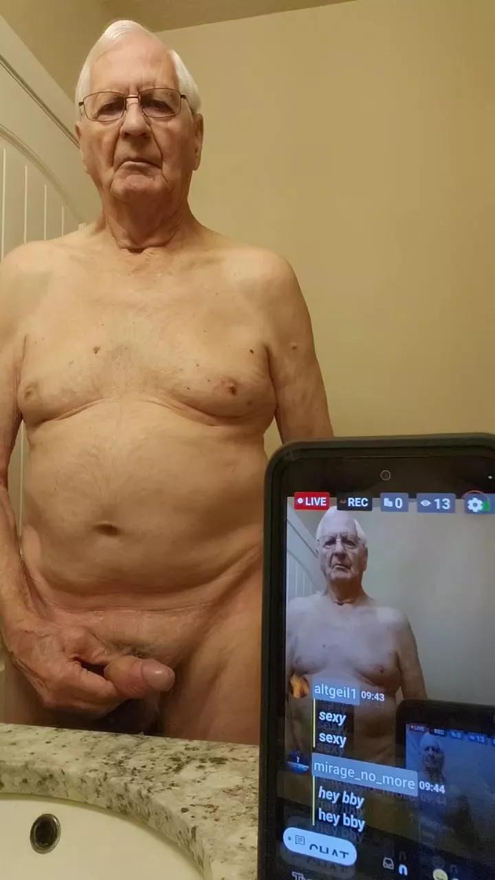 trucker99hot on Cam4 