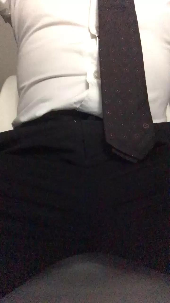 trunky_boi on Cam4 