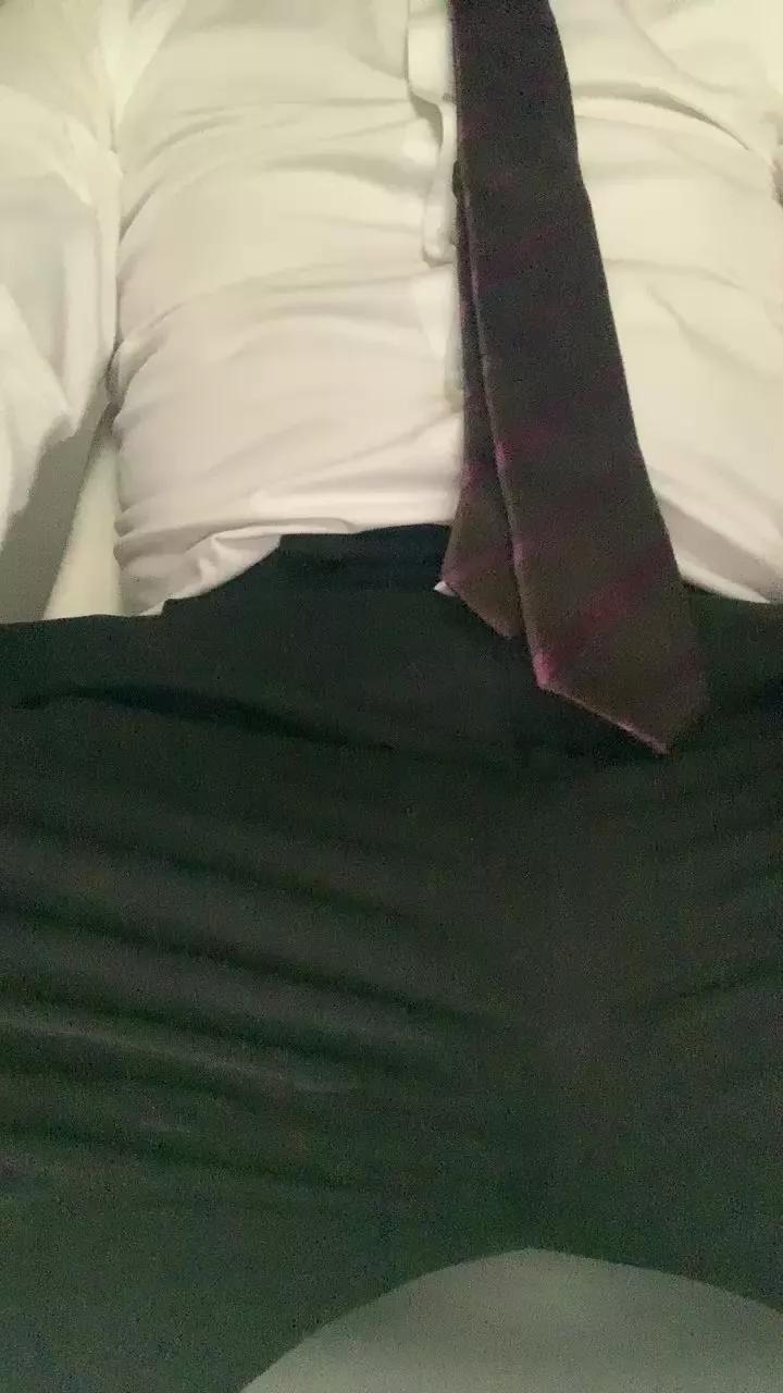 trunky_boi on Cam4 