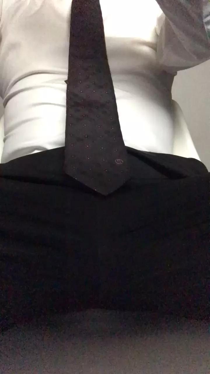 trunky_boi on Cam4 
