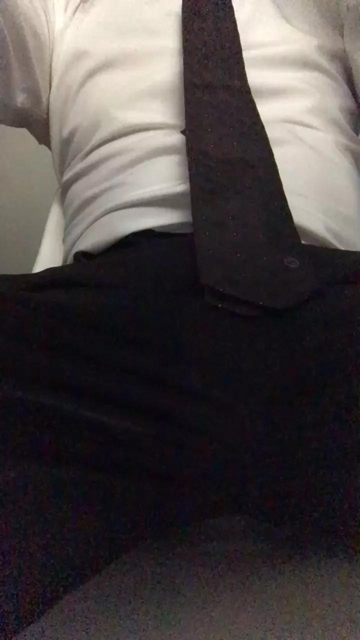 trunky_boi on Cam4 
