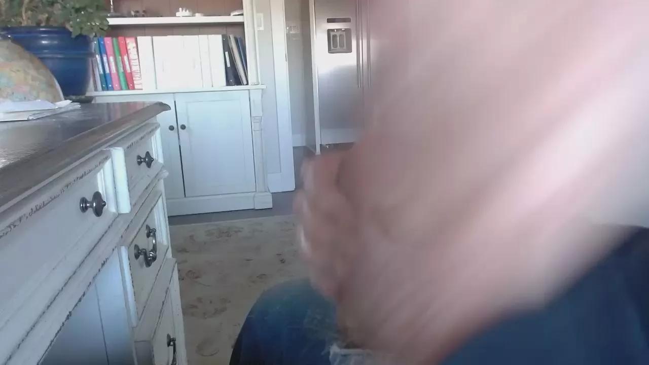 ultimate_coc on Cam4 