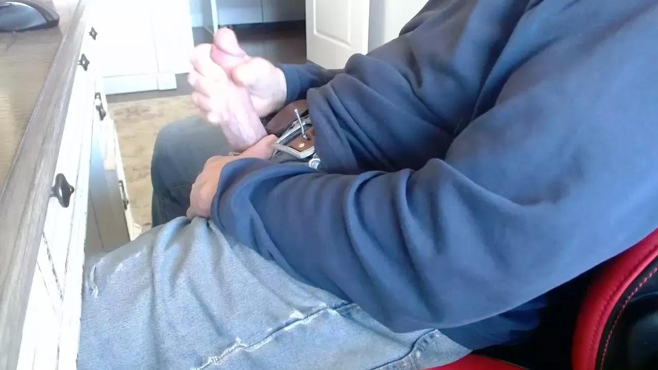 ultimate_coc on Cam4 
