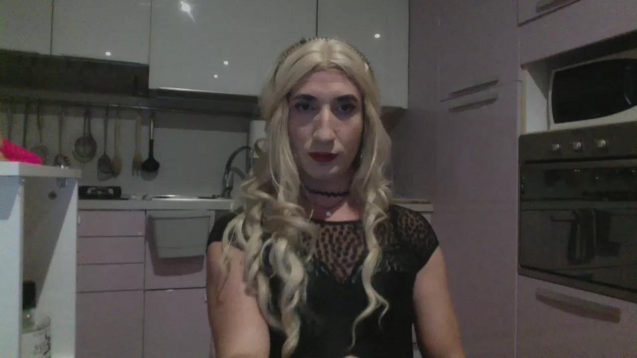 valentainy on Cam4 