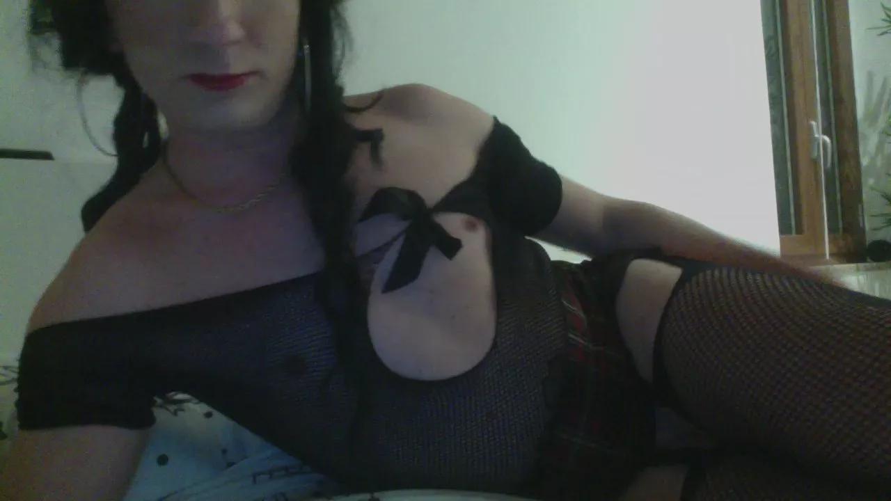 valentainy on Cam4 