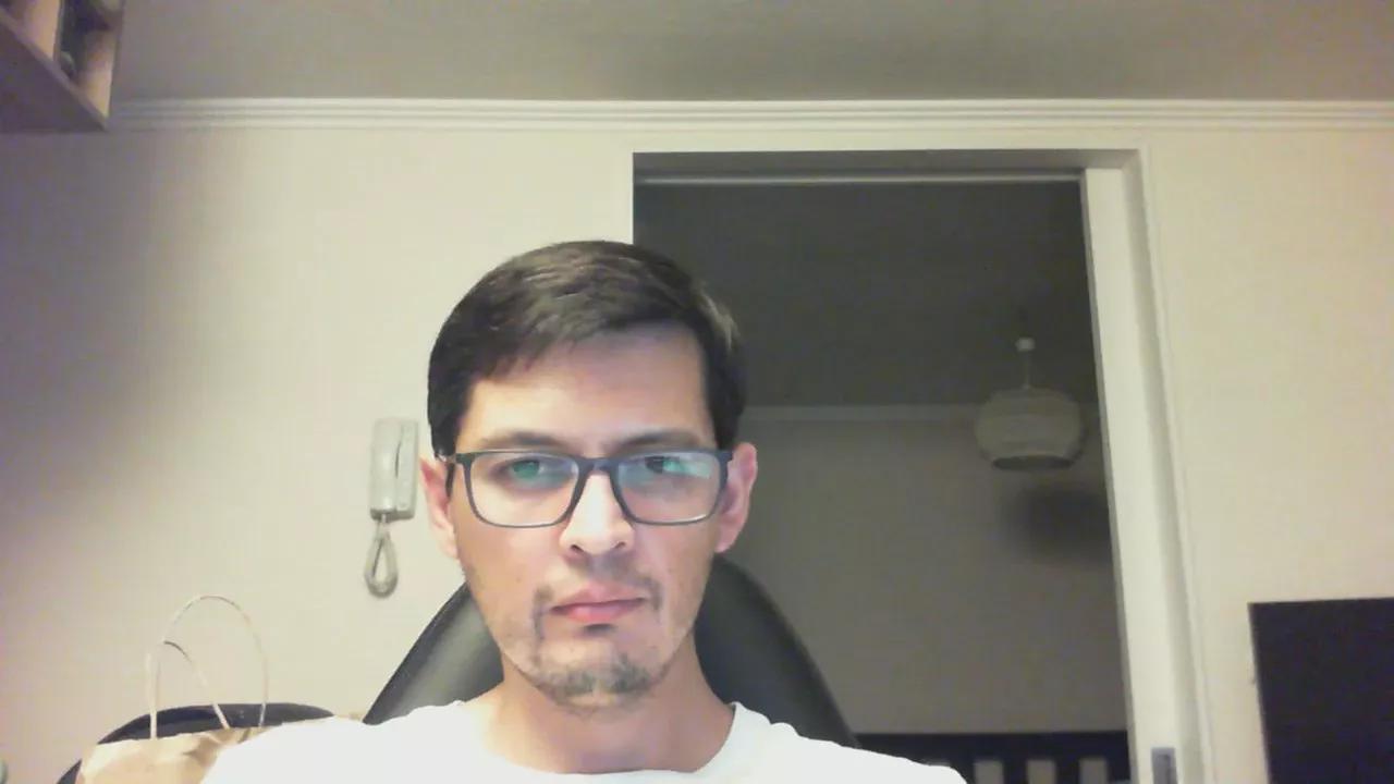 viajeroscl on Cam4 