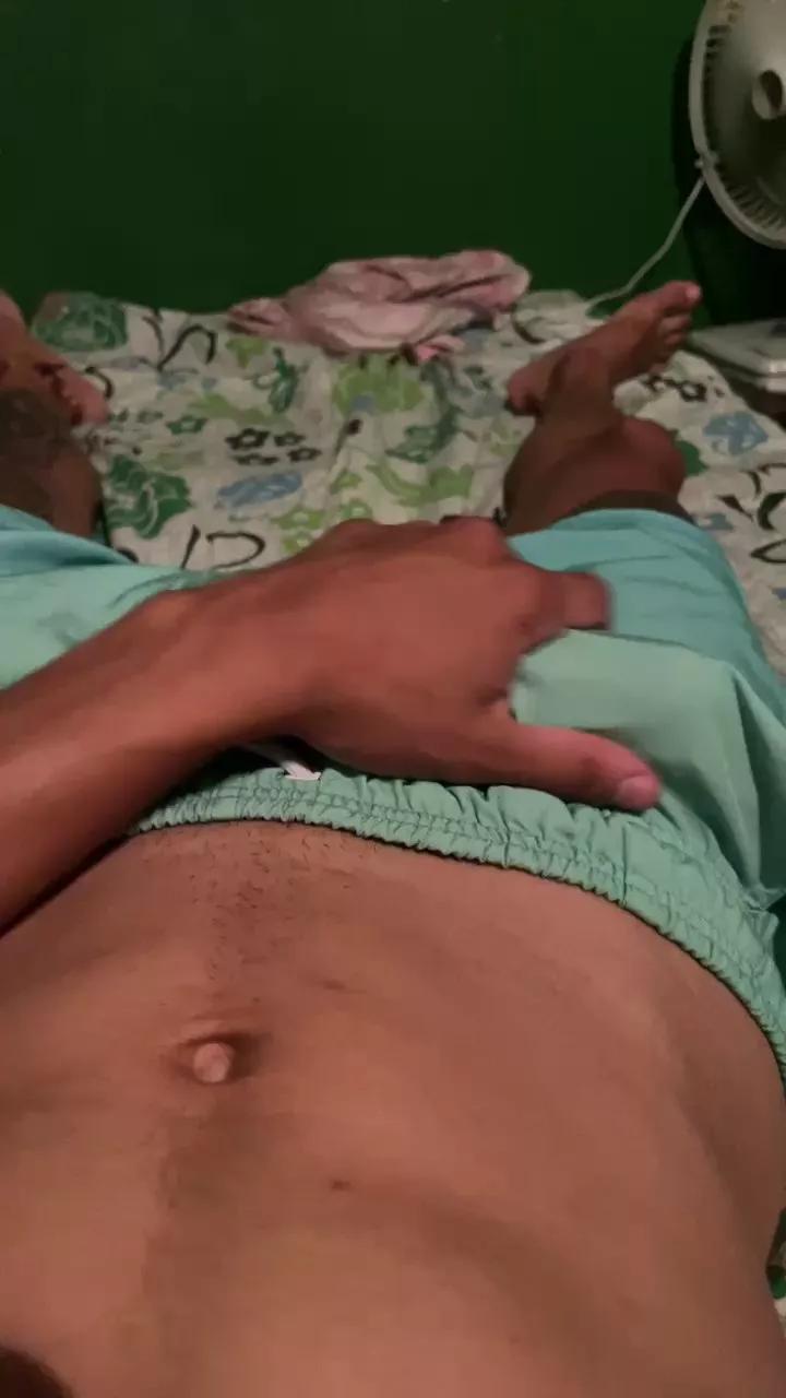 Vitorferre01 on Cam4 