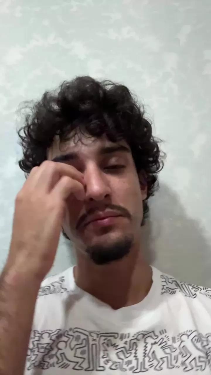 weedluv420 on Cam4 