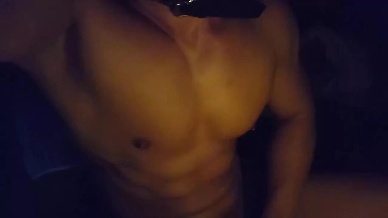WINSGOD1 on Cam4 