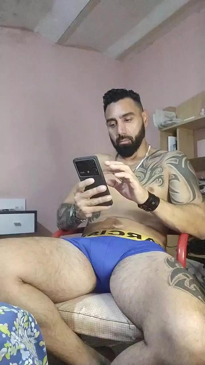 Xavier_82 on Cam4 