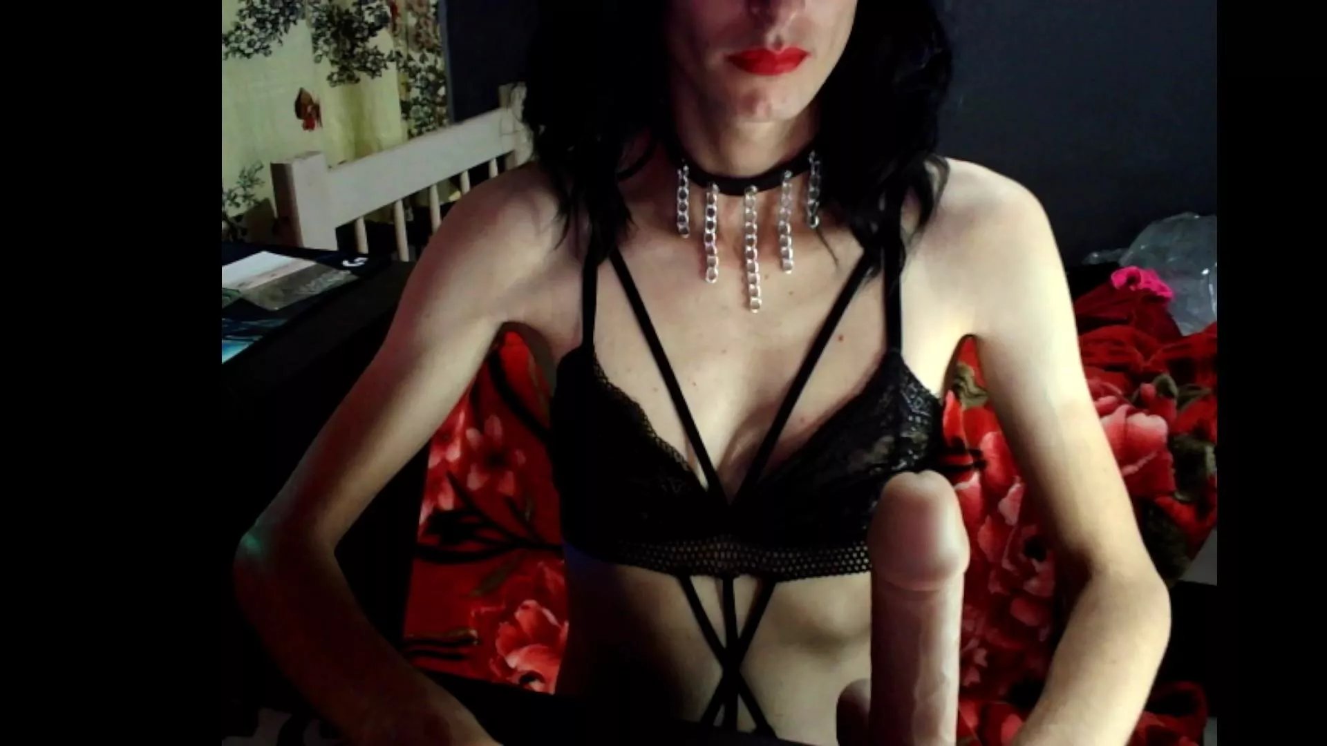 Offline xLittleSissy on Cam4