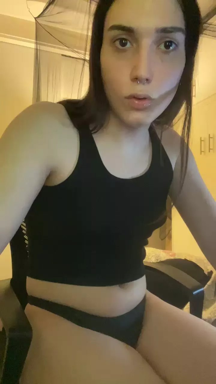 Offline xojigglypuff on Cam4