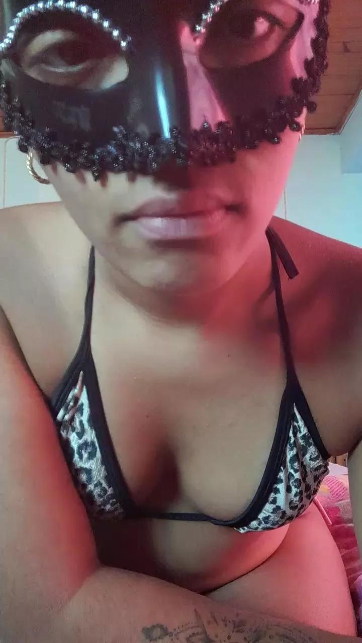 xxxcubana3 on Cam4 