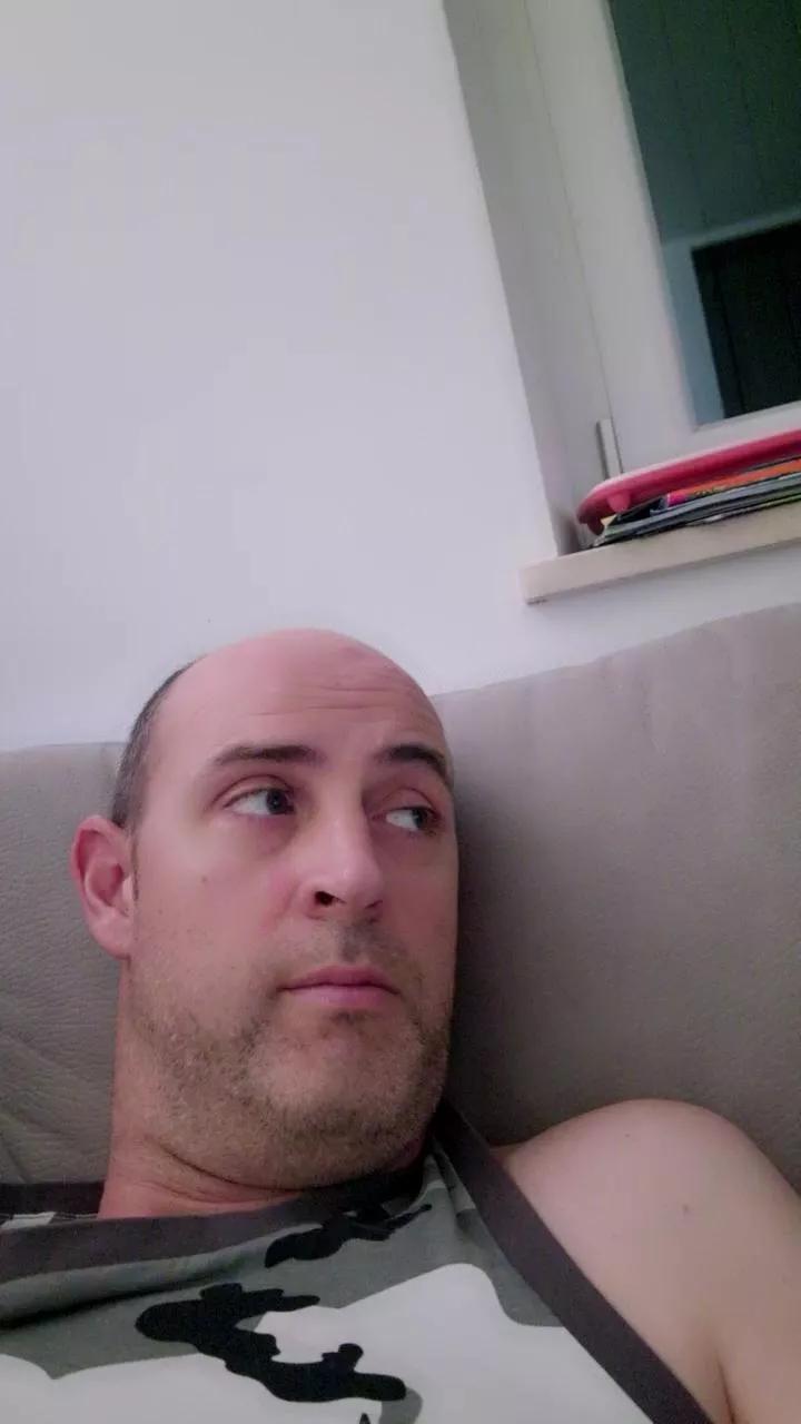 Xxxme85 on Cam4 