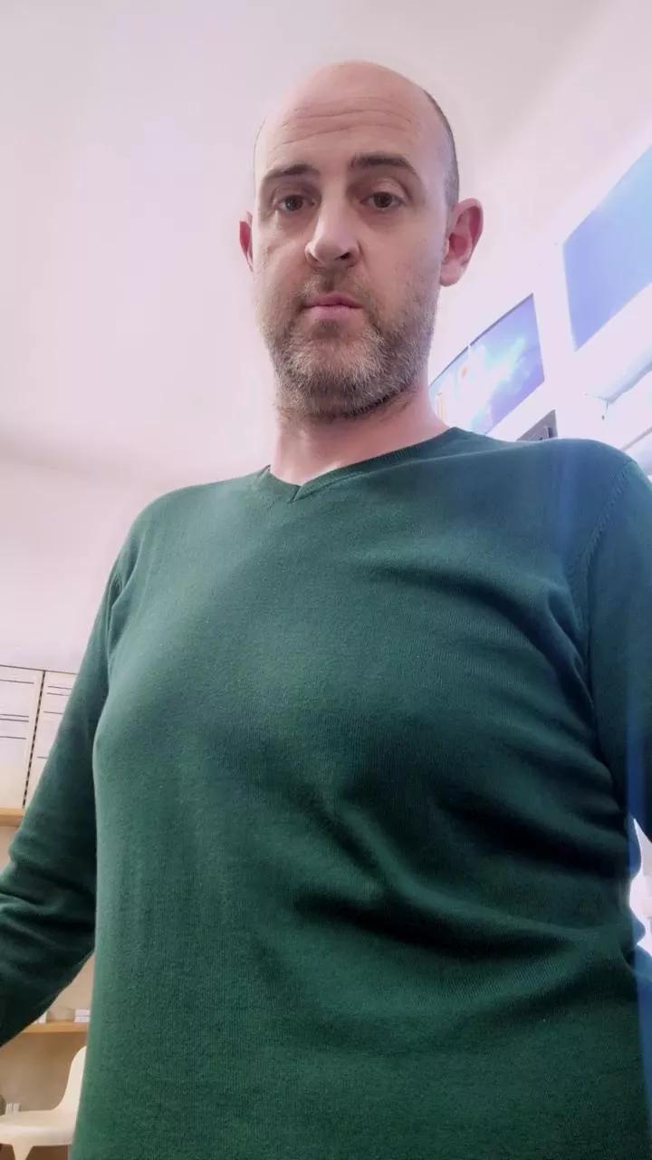 Xxxme85 on Cam4 