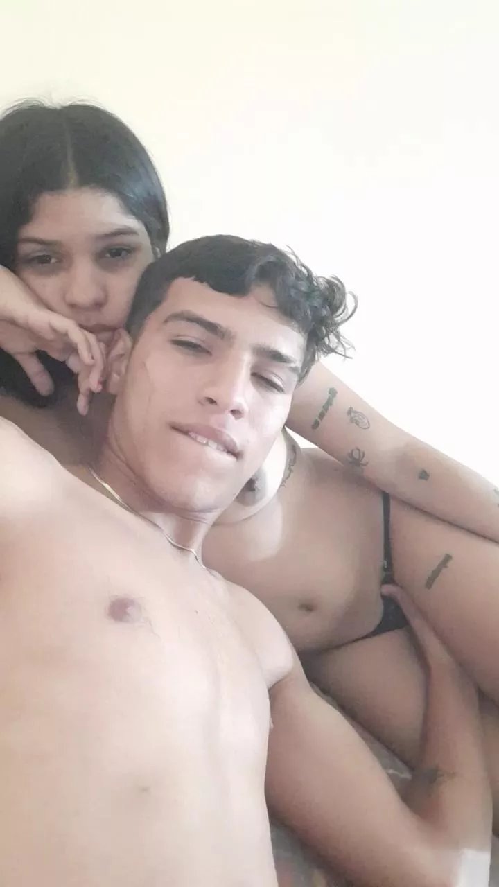 Offline your_latin_cock on Cam4