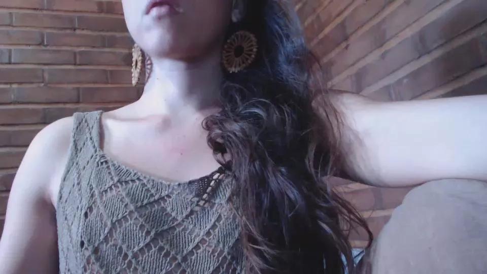 yvy_zotz on Cam4 