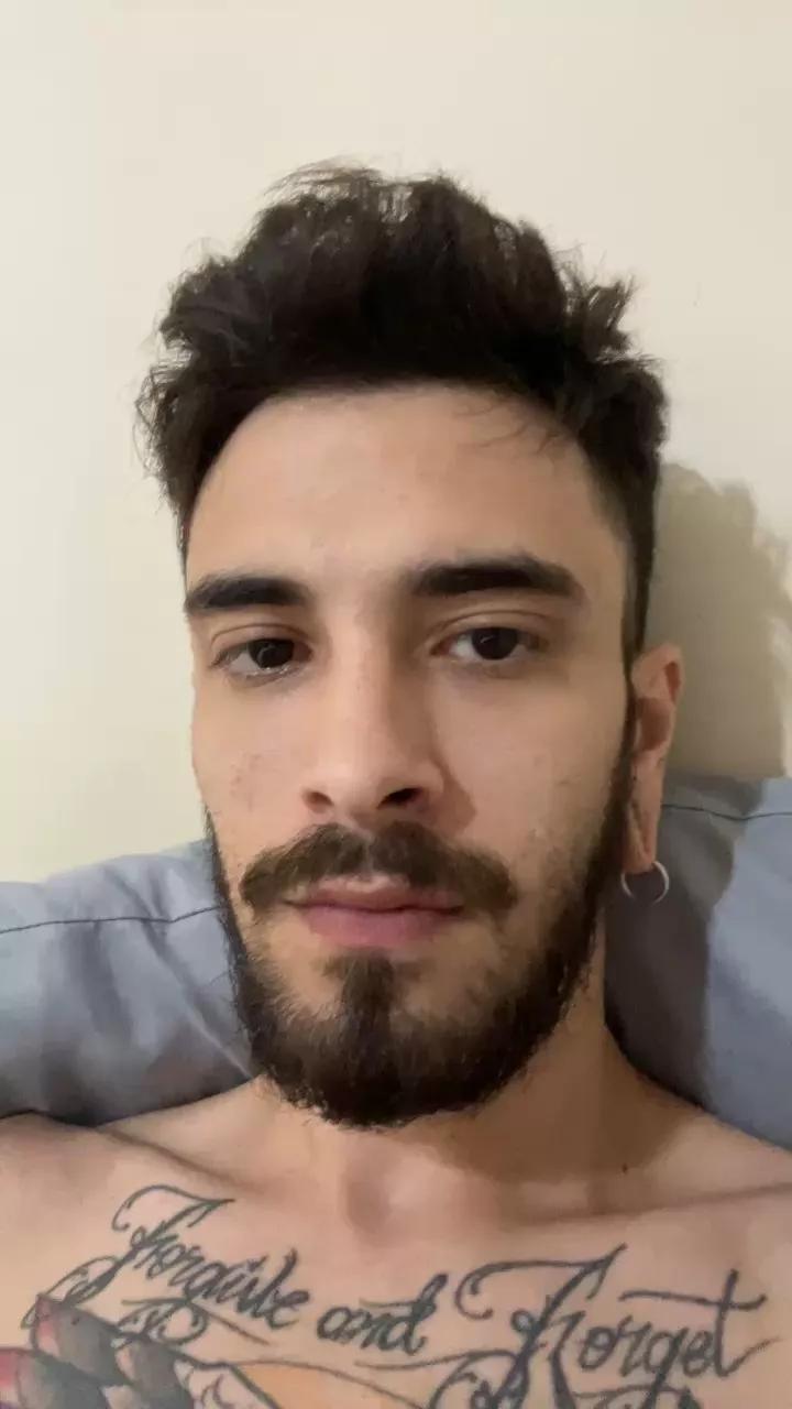 Zanella1998 on Cam4 