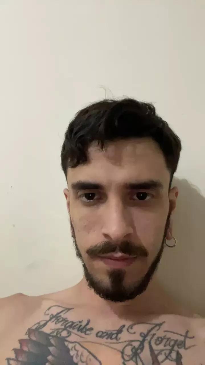 Zanella1998 on Cam4 