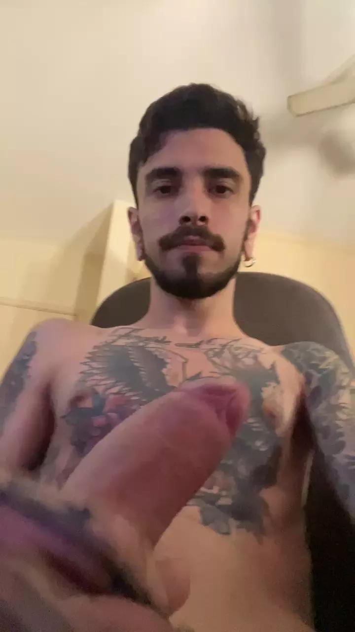 Zanella1998 on Cam4 