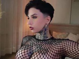 Freechat alicee-love on CamSoda
