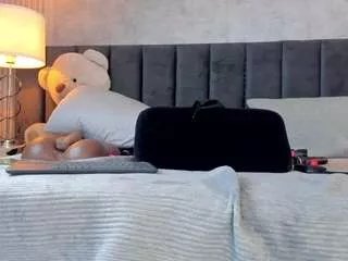 Offline viioletlover on CamSoda