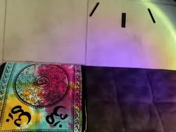 1i1ypa1mer on Chaturbate