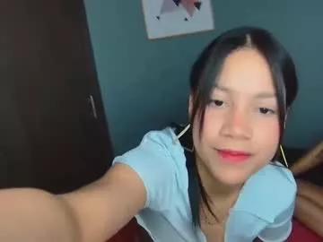 2cgirls69 on Chaturbate 