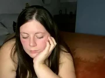 Sexy 2littlefox wants you to fuck their body now 2littlefox from Chaturbate