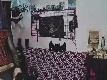 alchemymistic on Chaturbate 