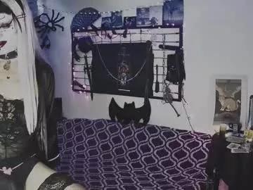 alchemymistic on Chaturbate 