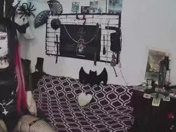 alchemymistic on Chaturbate 