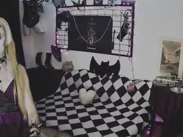 alchemymistic on Chaturbate 