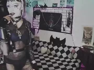 alchemymistic on Chaturbate 