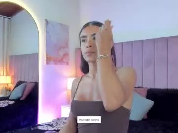 aleja_arango on Chaturbate
