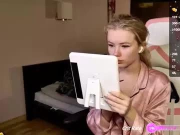 aleksalore on Chaturbate 