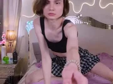 Masturbate to sweet escort Alicejay_ alicejay_ from Chaturbate