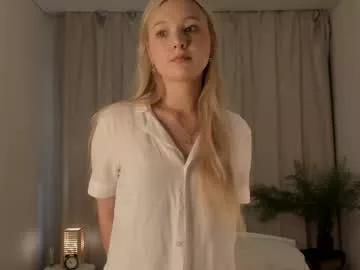 amaliapatron on Chaturbate