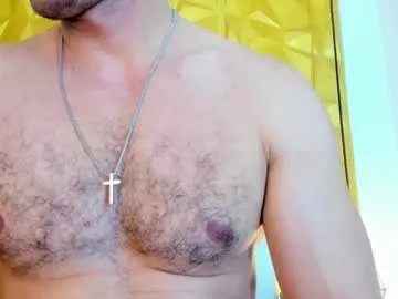 andrewstelee on Chaturbate