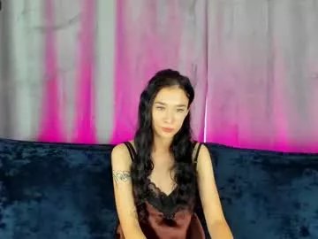 anna_way on Chaturbate