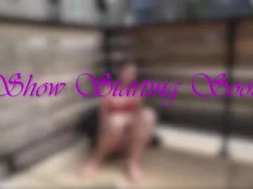 Freechat ari_lovexo on Chaturbate